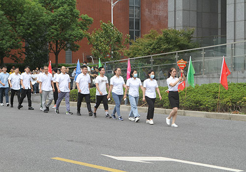 ag旗舰厅集团举行2022年秋季职工运动会(图2)