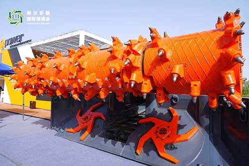 上海ag旗舰厅集团参展第十八届鄂尔多斯国际煤博会取得圆满成功(图10)