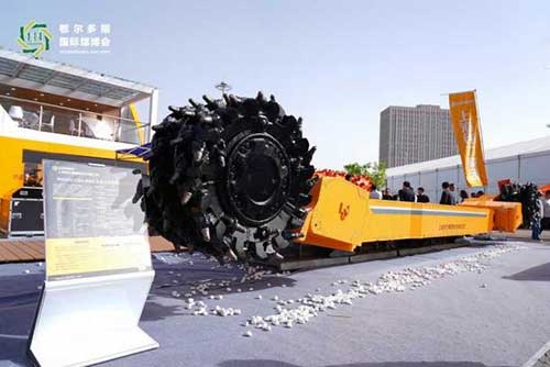 上海ag旗舰厅集团参展第十八届鄂尔多斯国际煤博会取得圆满成功(图7)