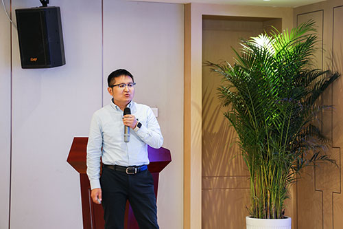 【锚定技术前沿 共绘创新蓝图】上海ag旗舰厅集团2025年科技创新研讨会圆满结束(图5)